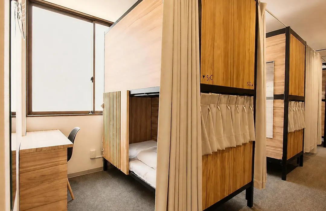 Namba Guesthouse Hive-1