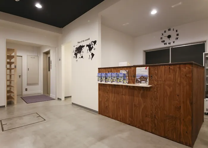 Roots Hostel Osaka