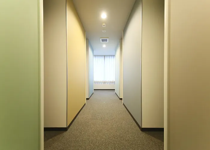Roots Hostel Osaka